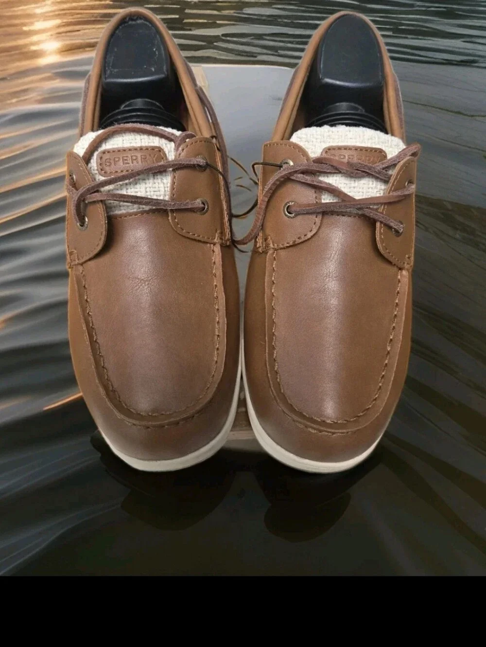Sperry Women’s Tan/Brown Leather Deck Shoes Size 10